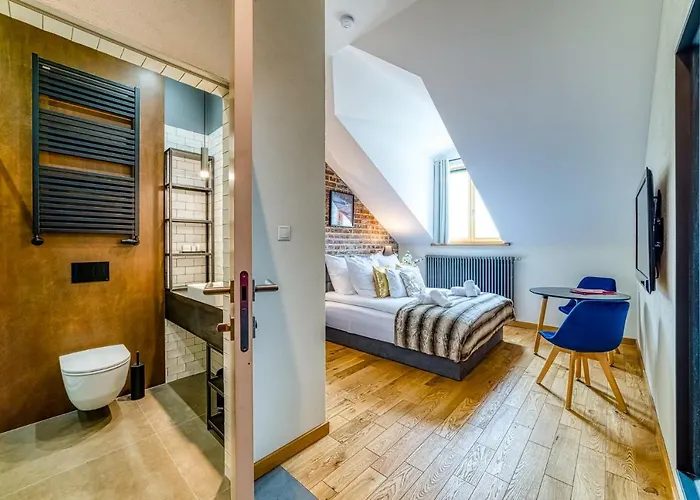 Apart Otel Delta Krakow